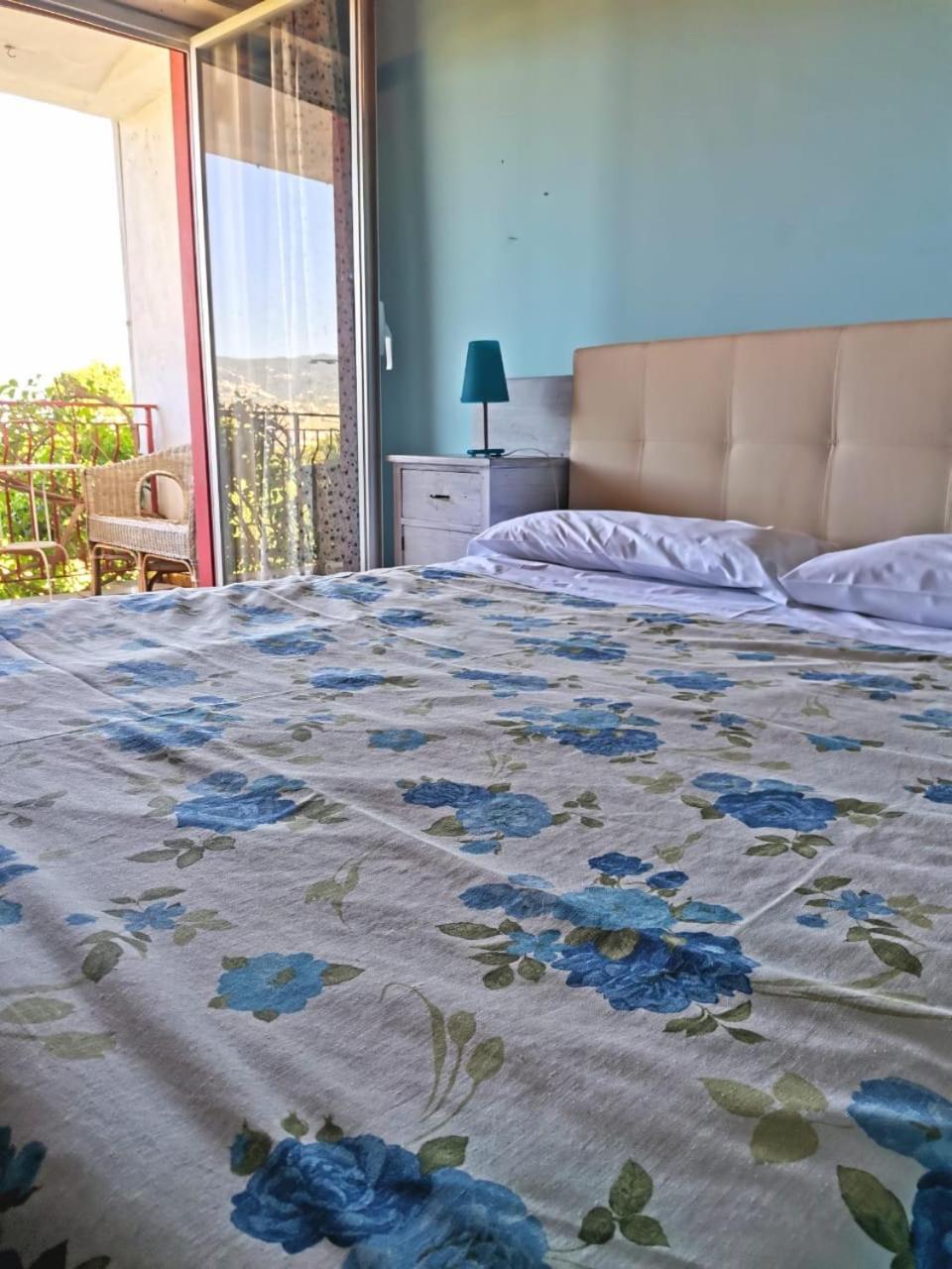 B&B Xenia Patti Eksteriør bilde